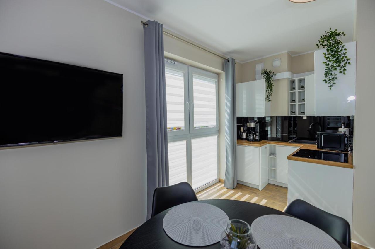 Apartamenty Sun Seasons 24 - Na Wiejskiej 尤斯托尼莫斯基 外观 照片