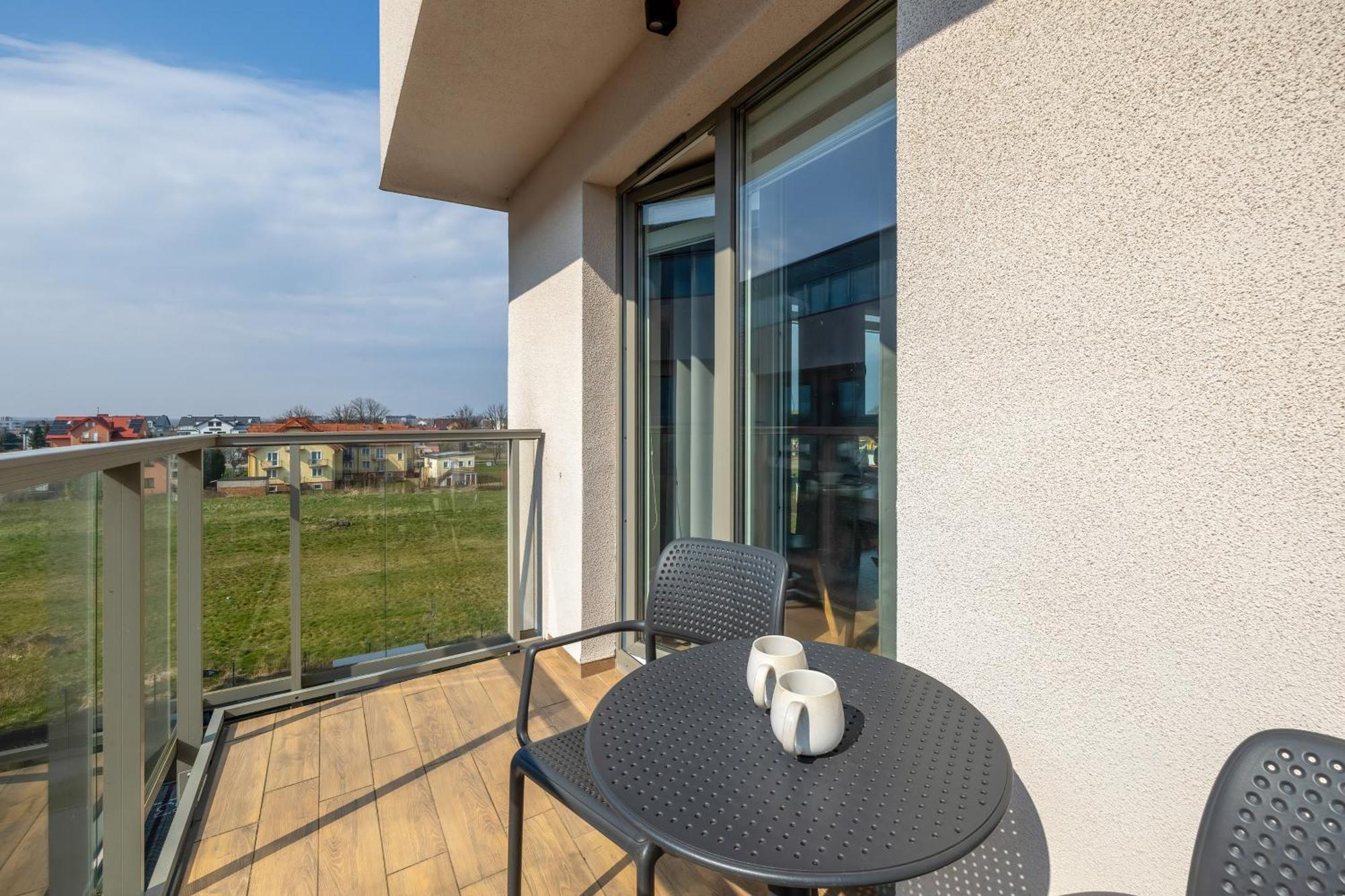 Apartamenty Sun Seasons 24 - Na Wiejskiej 尤斯托尼莫斯基 外观 照片