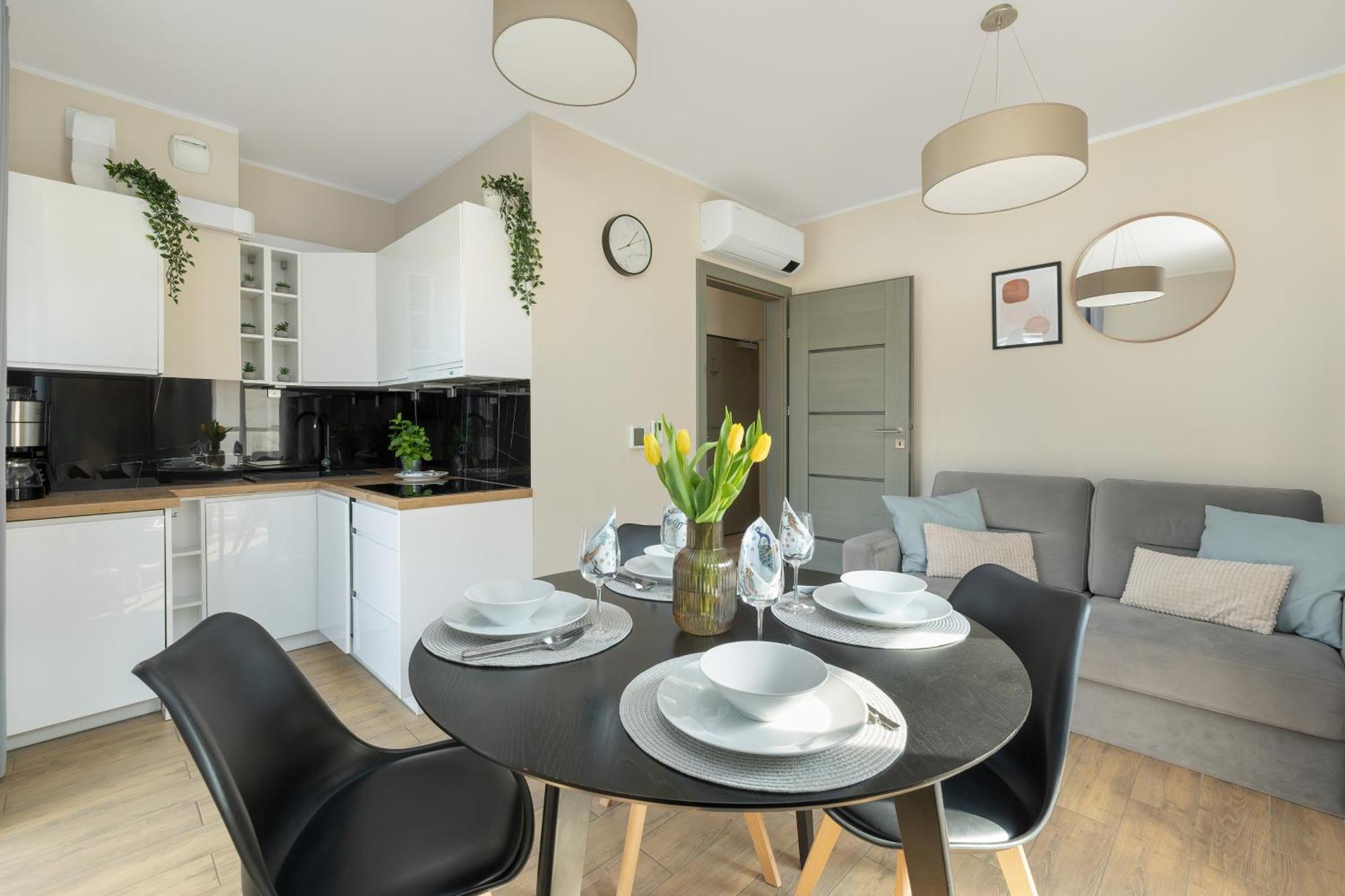Apartamenty Sun Seasons 24 - Na Wiejskiej 尤斯托尼莫斯基 外观 照片